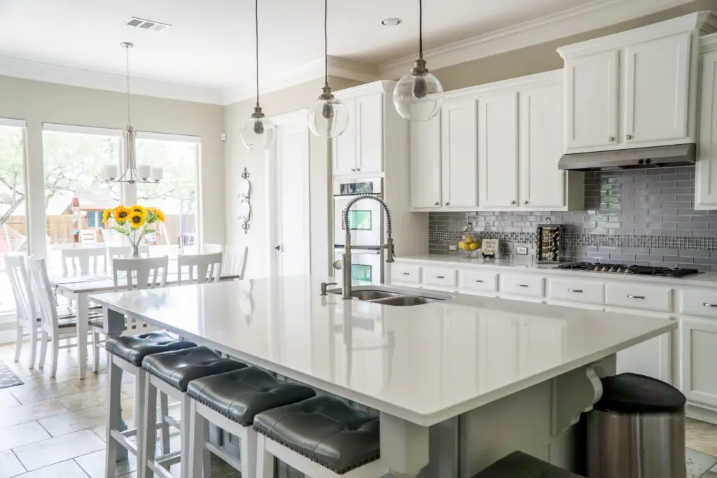 Kitchen and Dining Area with cabinets