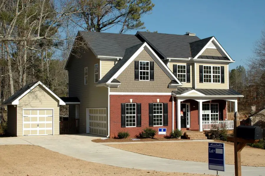 House facing the direction with ample sunlight