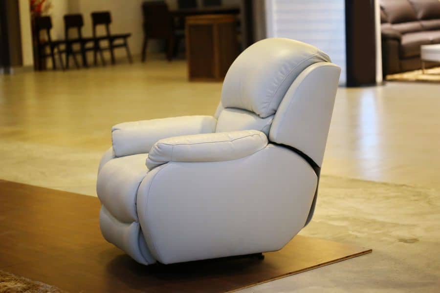 Lazy Boy recliner with footrest
